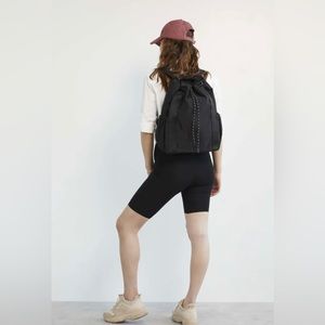 BEIS The Sport Tote in Black